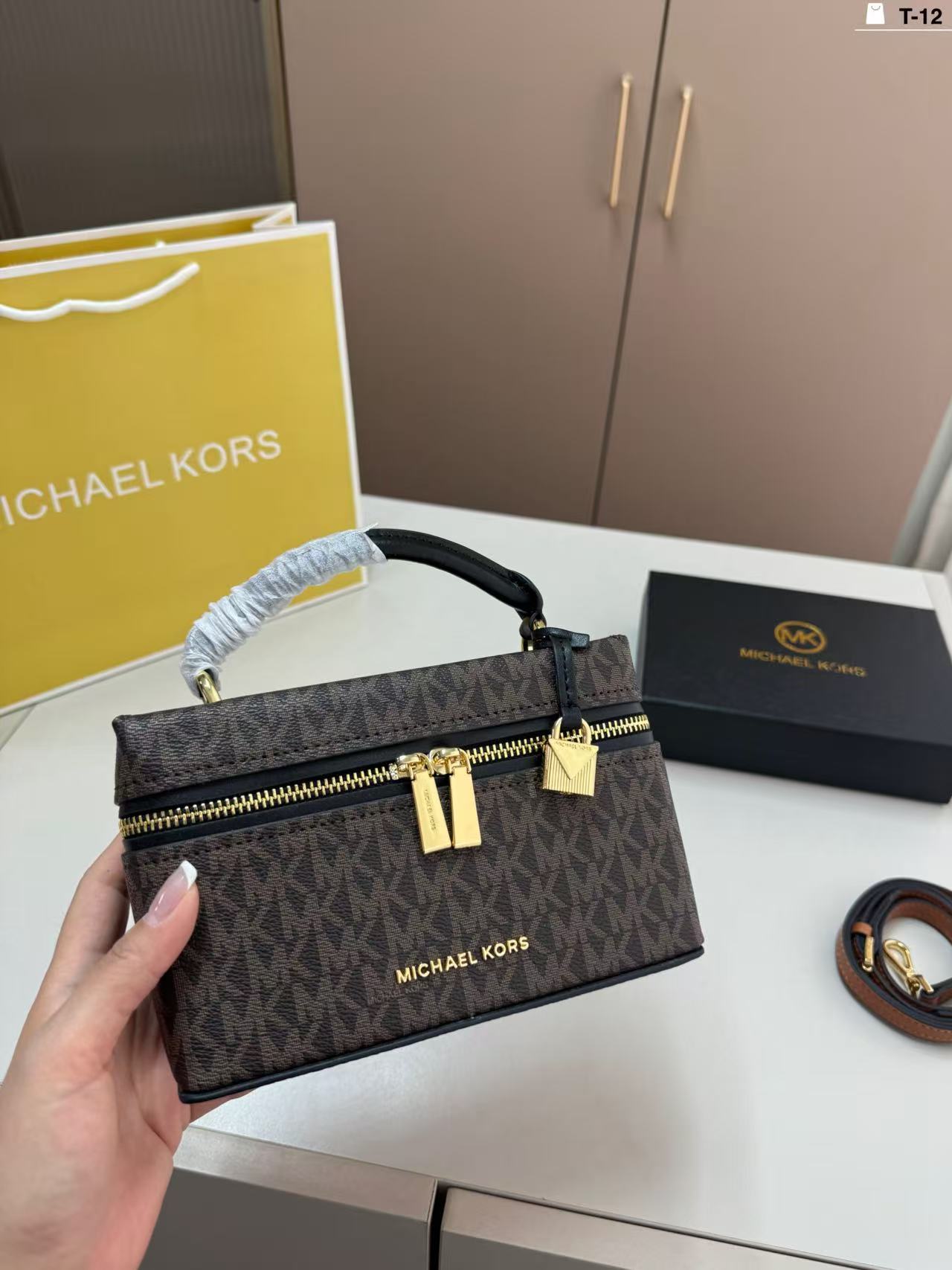 Michael Kors high-quality tote - Women'S Tote Bags Michael Kors review and price