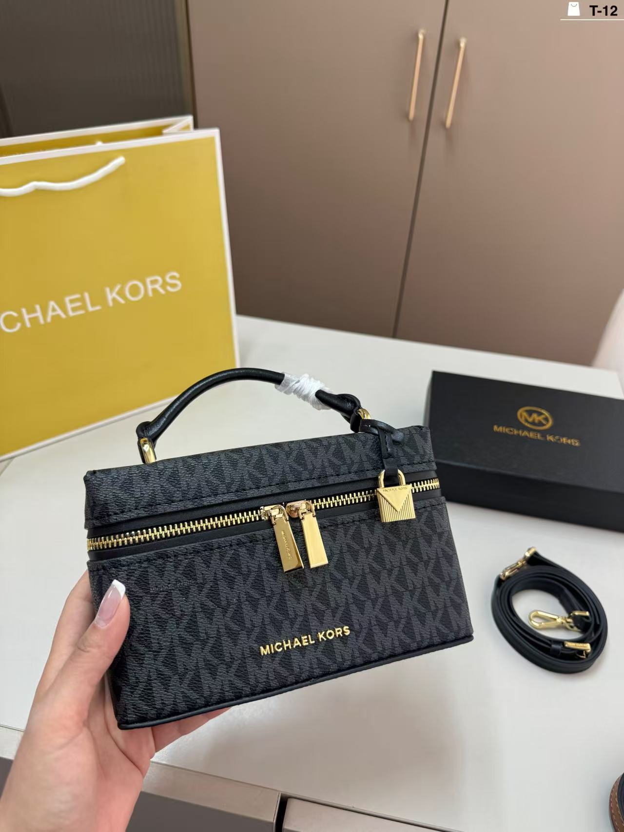 Michael Kors high-quality tote - Women'S Tote Bags Michael Kors review and price