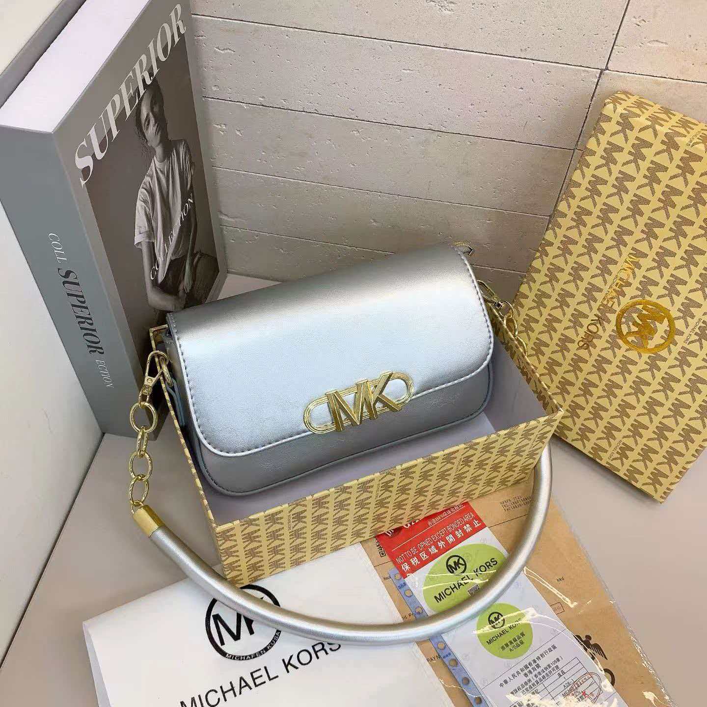 Michael Kors women's chain bag - Women'S Bags Of Michael Kors review and price