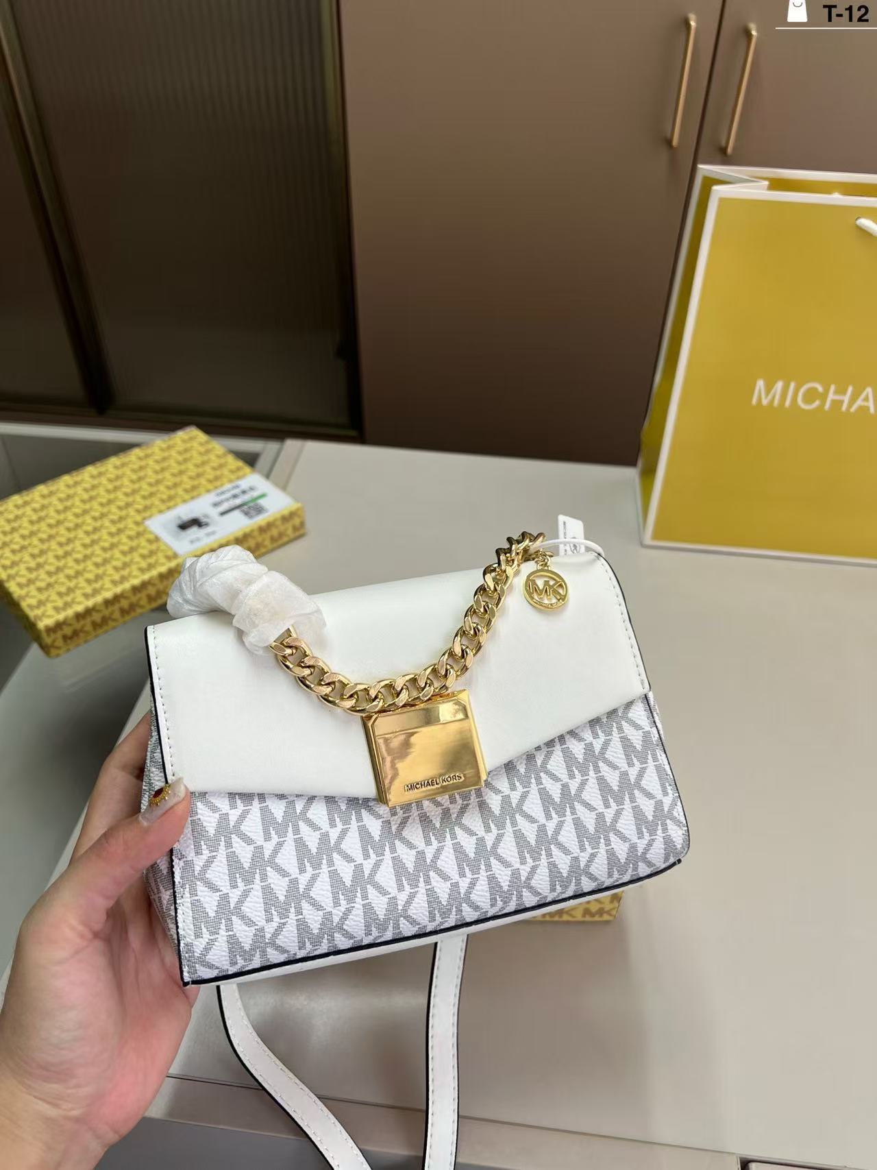 Brand new Michael Kors women's - Women'S Bags Of Michael Kors review and price
