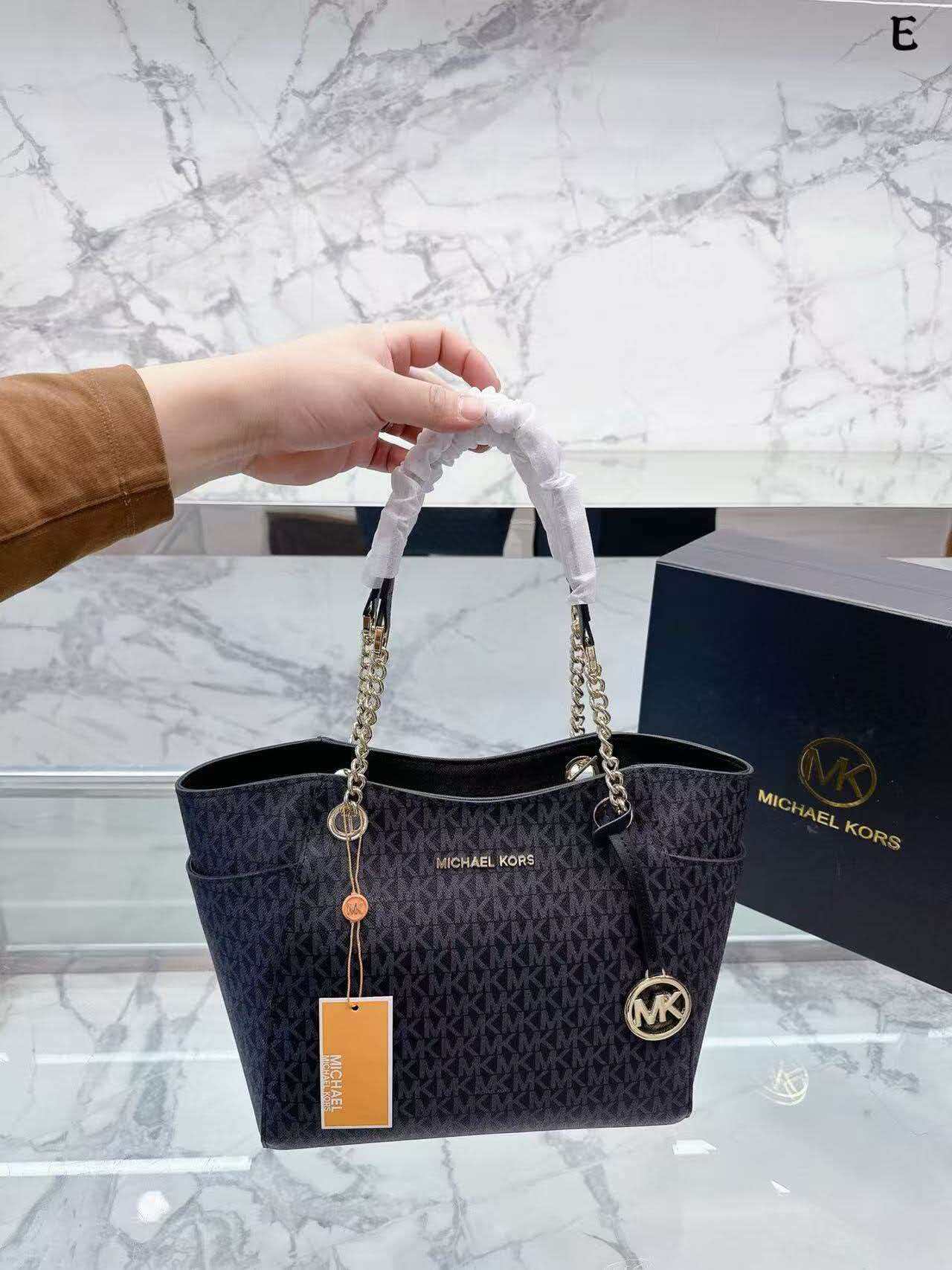 Michael Kors Jet Set 2026 New  - Women'S Bags Of Michael Kors review and price