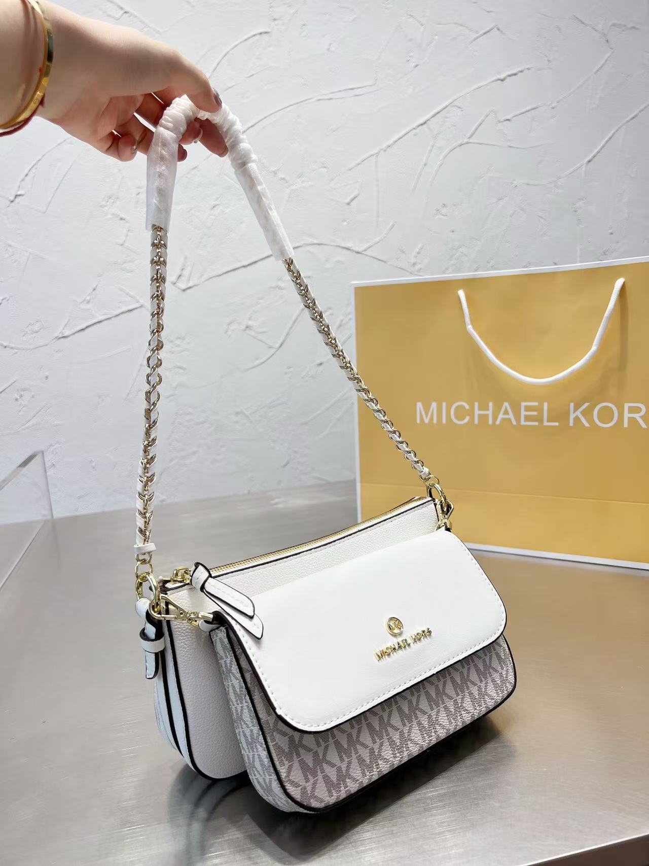 Brand new Michael Kors Ole Jet - Women'S Bags Of Michael Kors review and price
